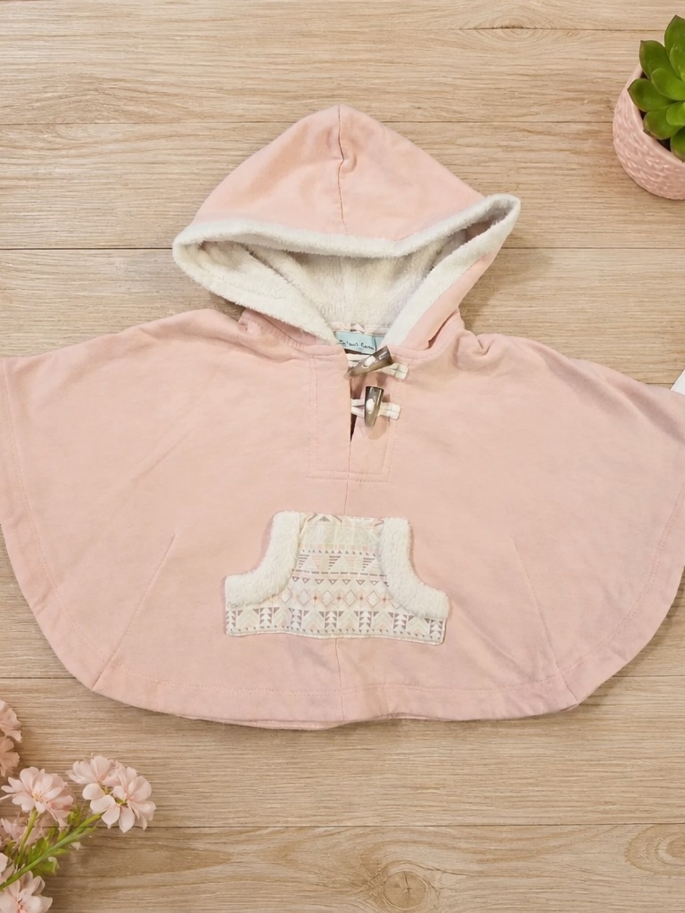 Chelsea's Corner Baby Girl Hooded Poncho Cape 18M Pink Sherpa Lined Toggle Closu